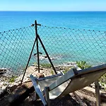Il Poggetto Piano Terra, 4 Camere, Vista Mozzafiato, A 200 M Dal Mare! By Alfareal